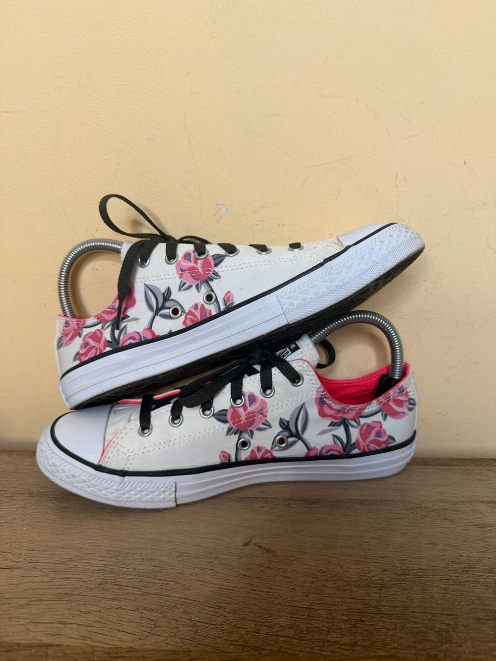 Converse Chuck Taylor All Star OX Shoes Sneakers size 6 youth floral - Picture 6 of 9